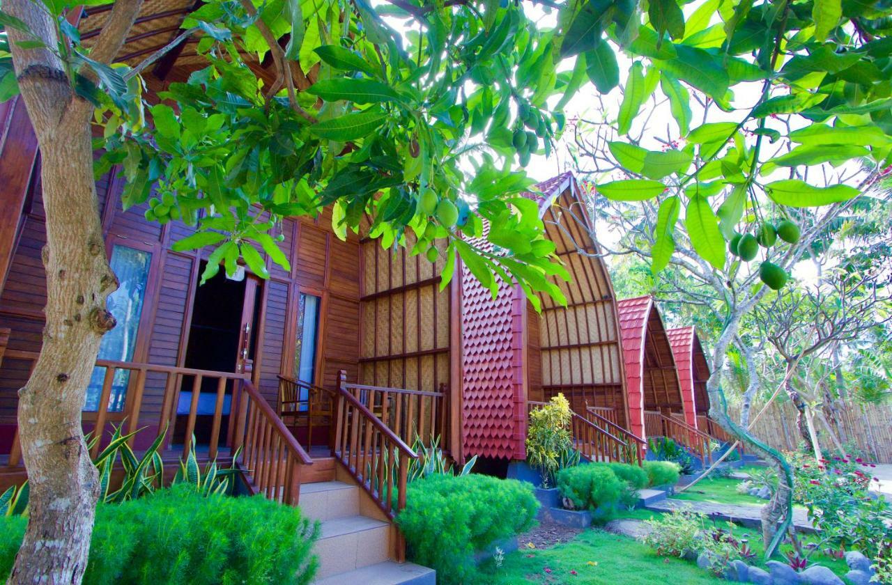 Adi Bungalow Nusa Penida Redpartner Ped Kültér fotó