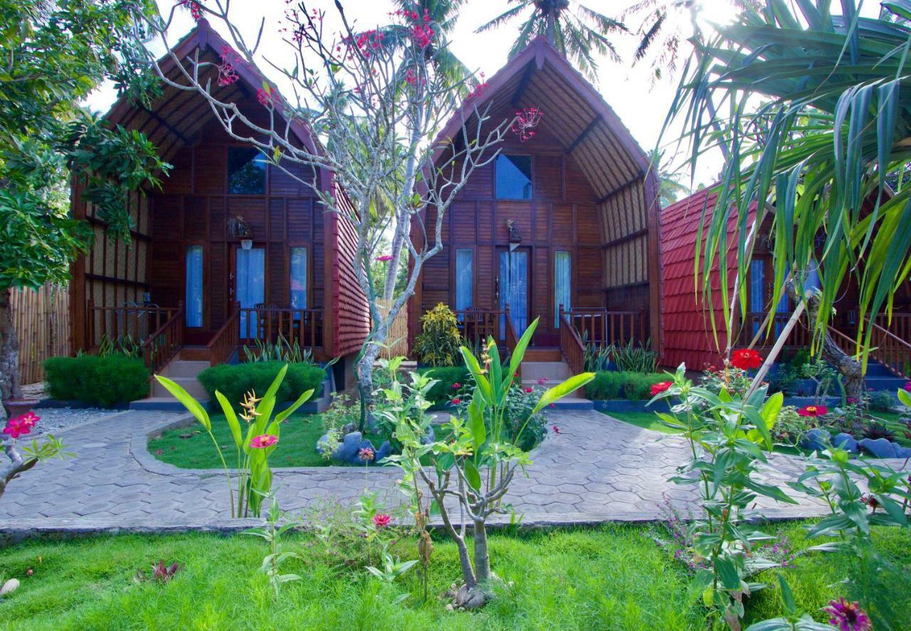 Adi Bungalow Nusa Penida Redpartner Ped Kültér fotó